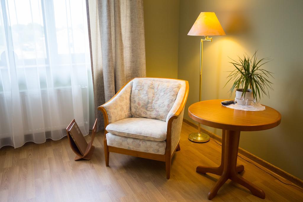 Irbeni Hotel Brivkalni Kamer foto